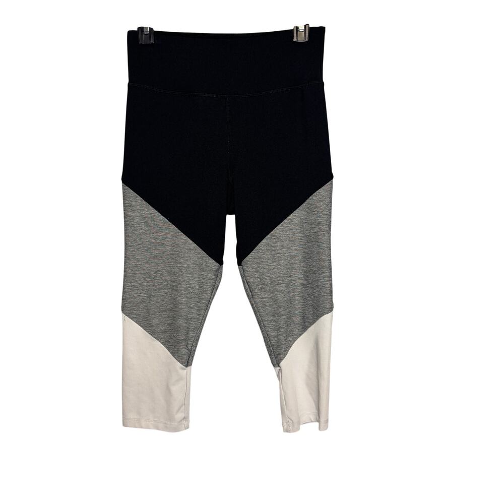 Athletic Works Fitted Capri Leggings black, gray & white color-block pattern - S